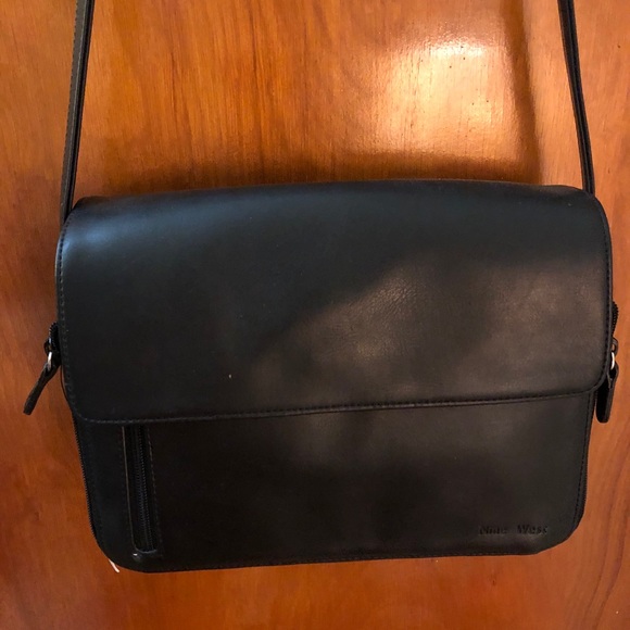 Nine West SuperLuxe Purse Black NWT - Picture 4 of 10